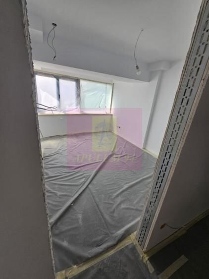 Apartament 3 camere, Bulevardul Unirii, etaj 6
